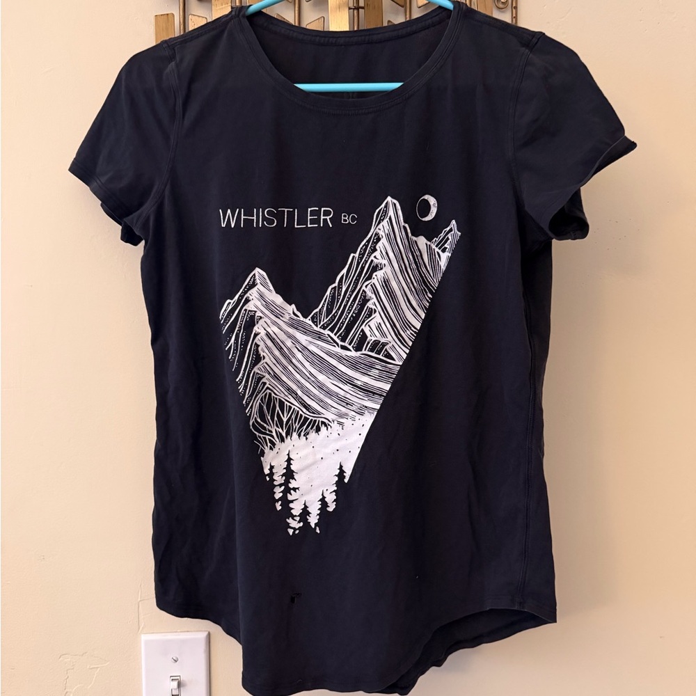 Lululemon Whistler BC Women's Black Graphic Mountain Tee